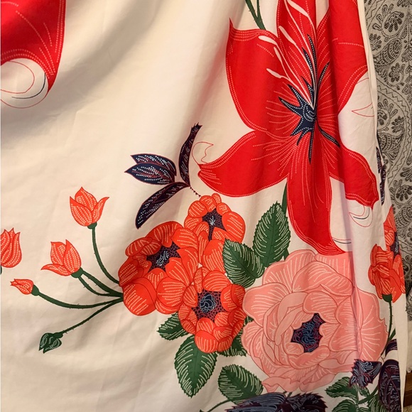 Floral Red & Pink Maxi Skirt - Women - Picture 3 of 7